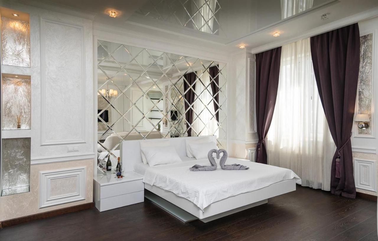 Exquisite Panoramic Views Apartment Dnipro Embankment Kiew Exterior foto